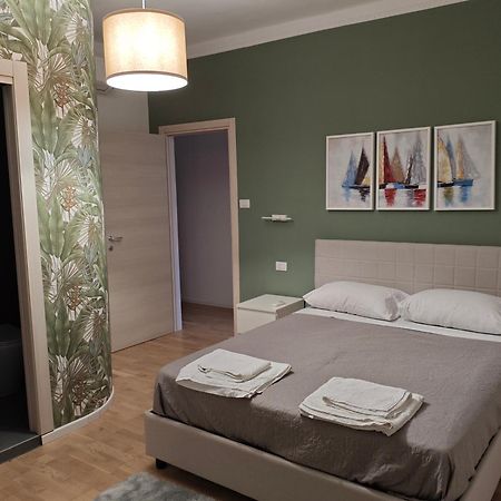 Dimora Rudiae Lecce Bed & Breakfast Ngoại thất bức ảnh