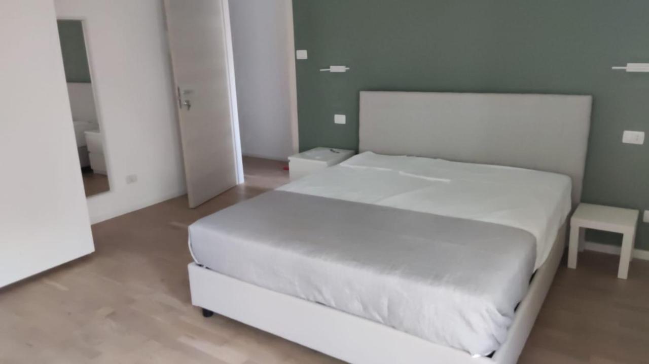 Dimora Rudiae Lecce Bed & Breakfast Ngoại thất bức ảnh