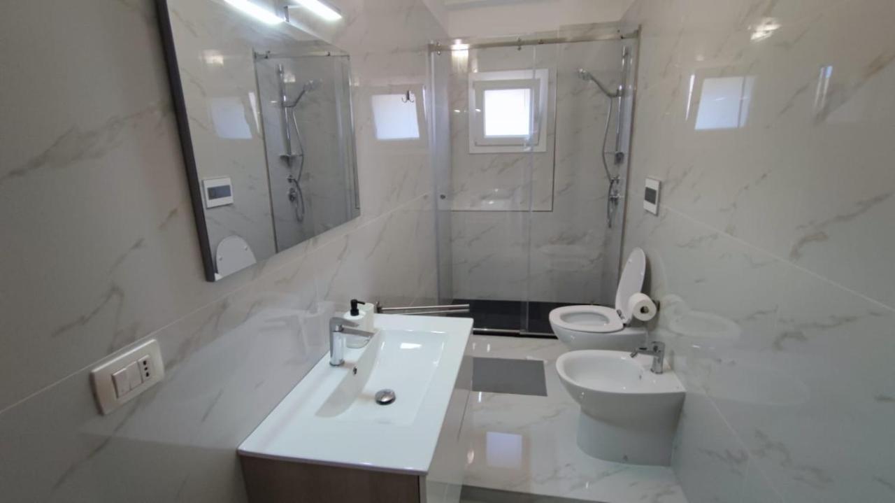 Dimora Rudiae Lecce Bed & Breakfast Ngoại thất bức ảnh